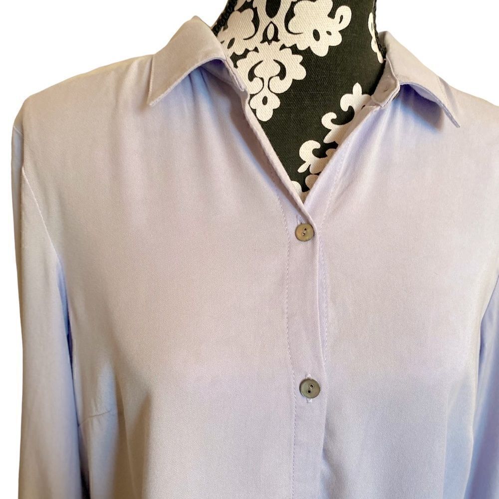 J. Jill Lavender Button Front Tunic Size Medium - Picture 2 of 6